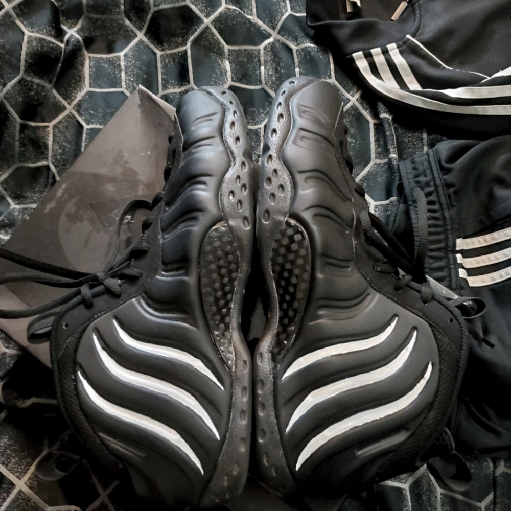 Nike Air Foamposite One Anthracite Customs